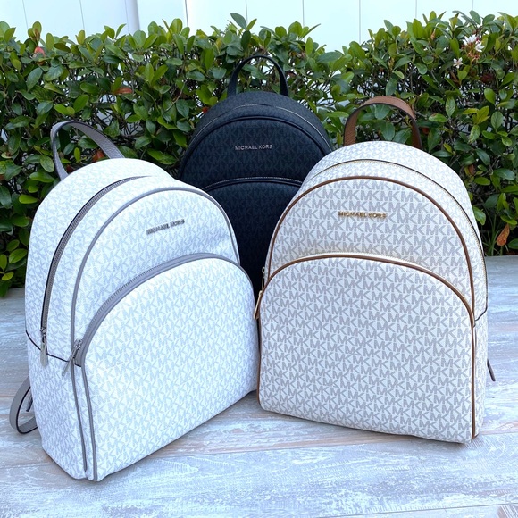 Michael Kors Abbey Large Backpack MiniLogo White - Picture 8 of 8